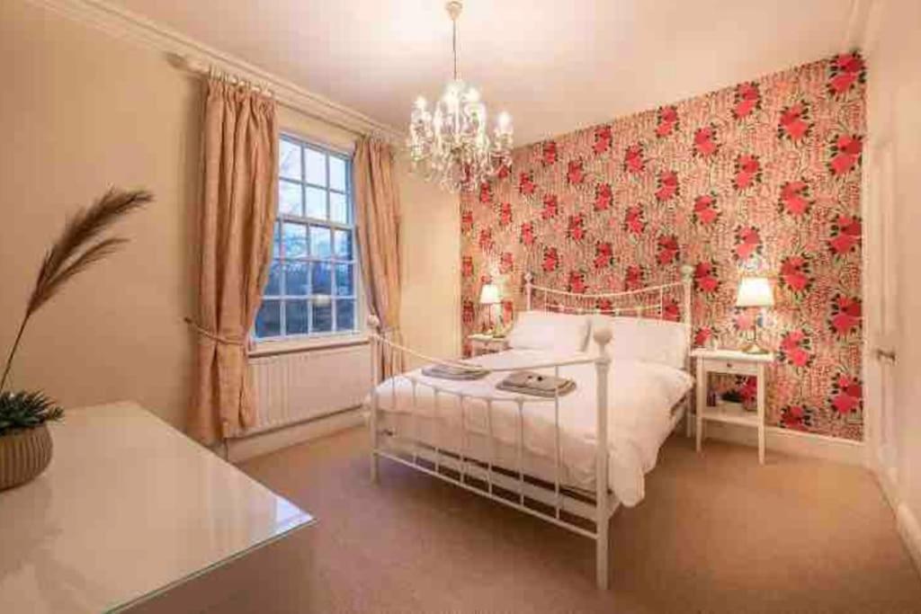 Choristers Mews: Luxury Cottage A Stones Throw From The Cathedral! ลินคอล์น ภายนอก รูปภาพ